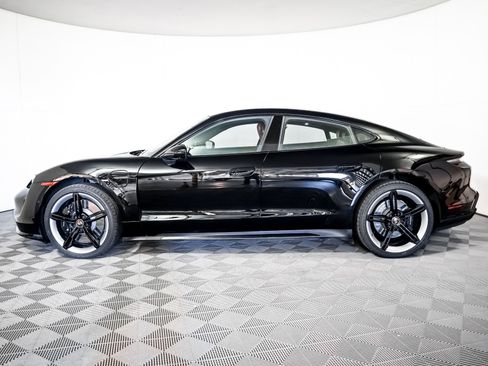 Certified 2022 Porsche Taycan Turbo image 2