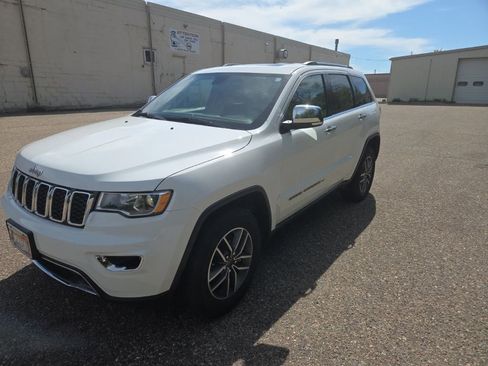 Used 2022 Jeep Grand Cherokee Limited AWD/4WD image 1