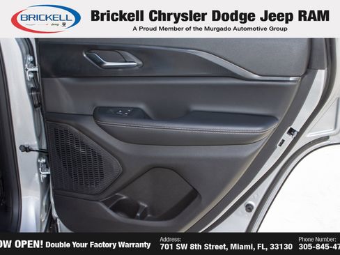 New 2025 Jeep Grand Cherokee Laredo RWD image 14