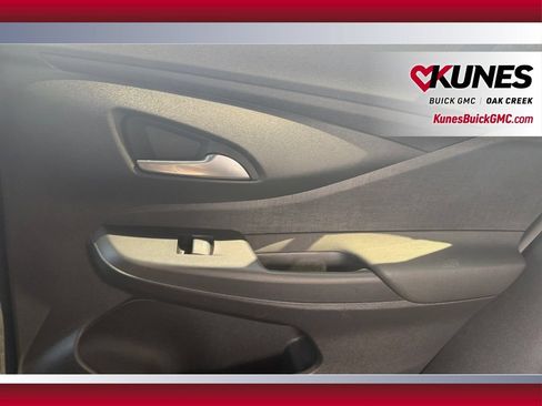 Used 2026 Buick Envista Preferred w/ Convenience I Package FWD image 34