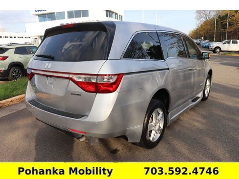 Used 2012 Honda Odyssey Touring image 8