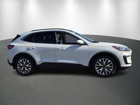 Used 2020 Ford Escape Titanium w/ Titanium Premium Package 2.0 image 8