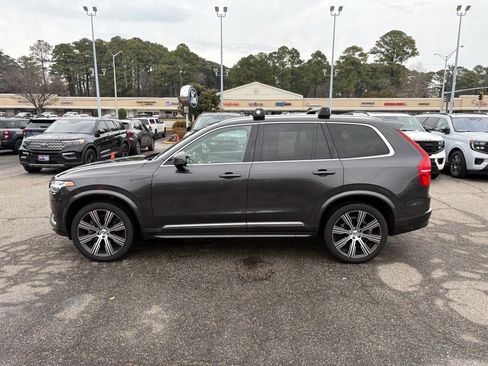 Used 2023 Volvo XC90 B6 Ultimate w/ Protection Package image 8
