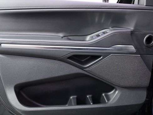 New 2025 Lincoln Navigator Reserve w/ Jet Appearance Package image 23