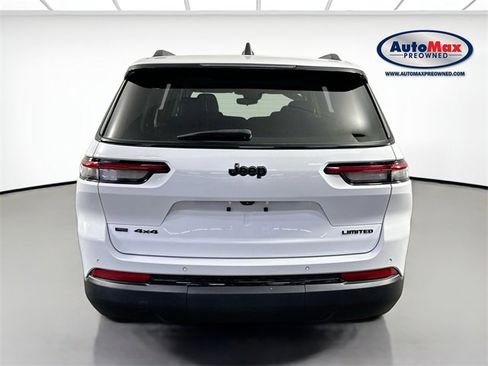 Used 2023 Jeep Grand Cherokee L Limited w/ Black Appearance Package image 8