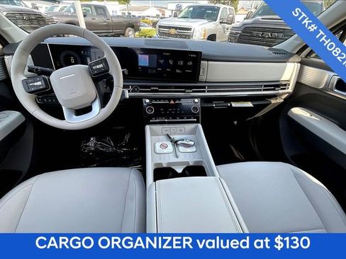 New 2026 Hyundai Santa Fe SE image 5