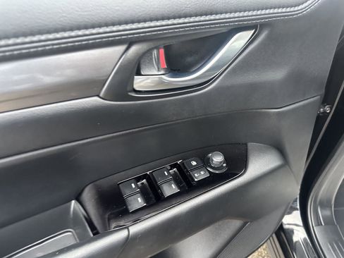 Used 2025 MAZDA CX-5 AWD 2.5 S w/ Preferred Package image 22