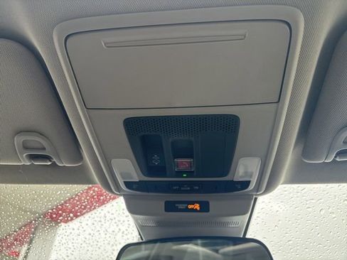 Used 2024 Honda Accord EX image 18