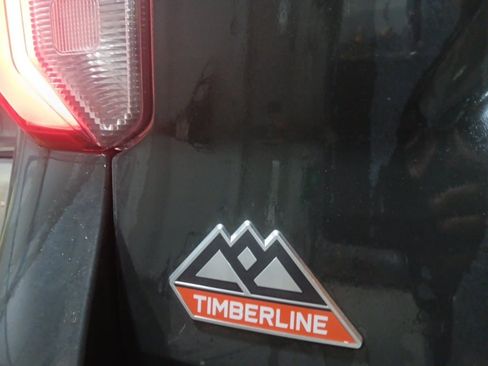 Used 2022 Ford Explorer Timberline image 12