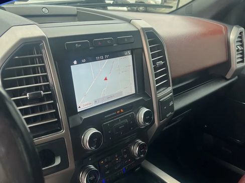 Used 2018 Ford F150 Platinum w/ Equipment Group 701A Luxury image 22