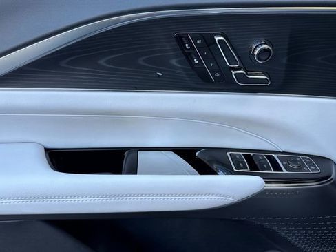 New 2025 Cadillac Lyriq Sport image 11