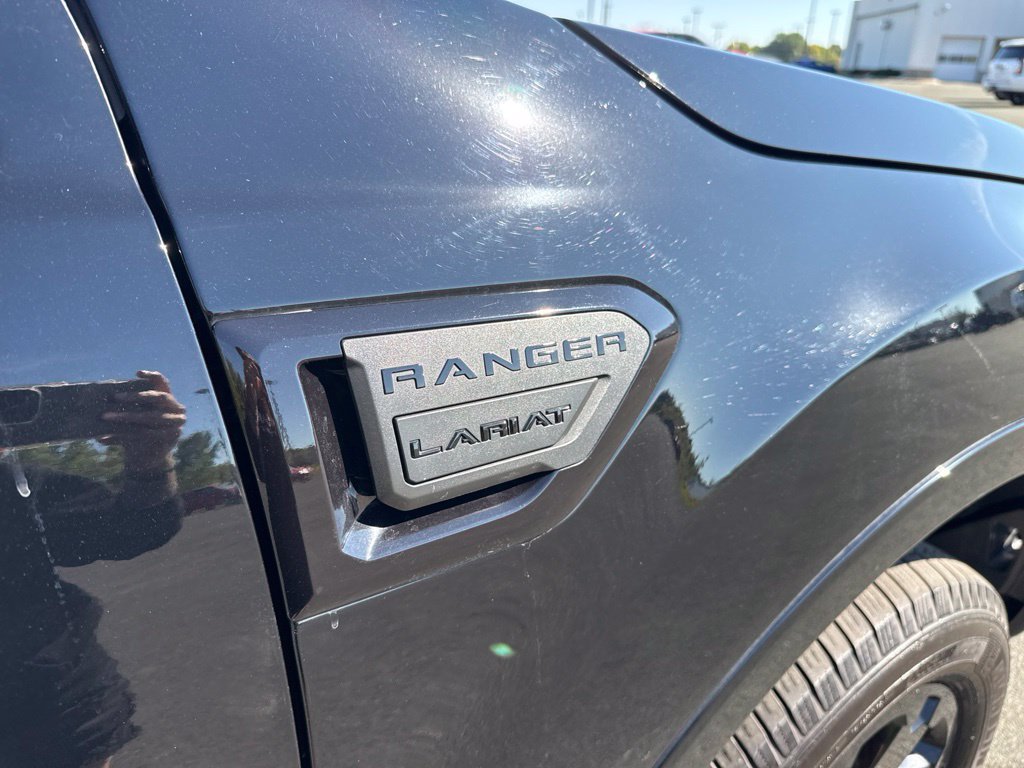 Used 2019 Ford Ranger Lariat w/ Black Appearance Package AWD/4WD image 9