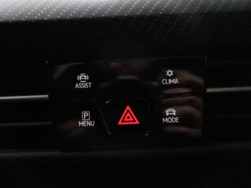 Used 2024 Volkswagen Golf R R image 54