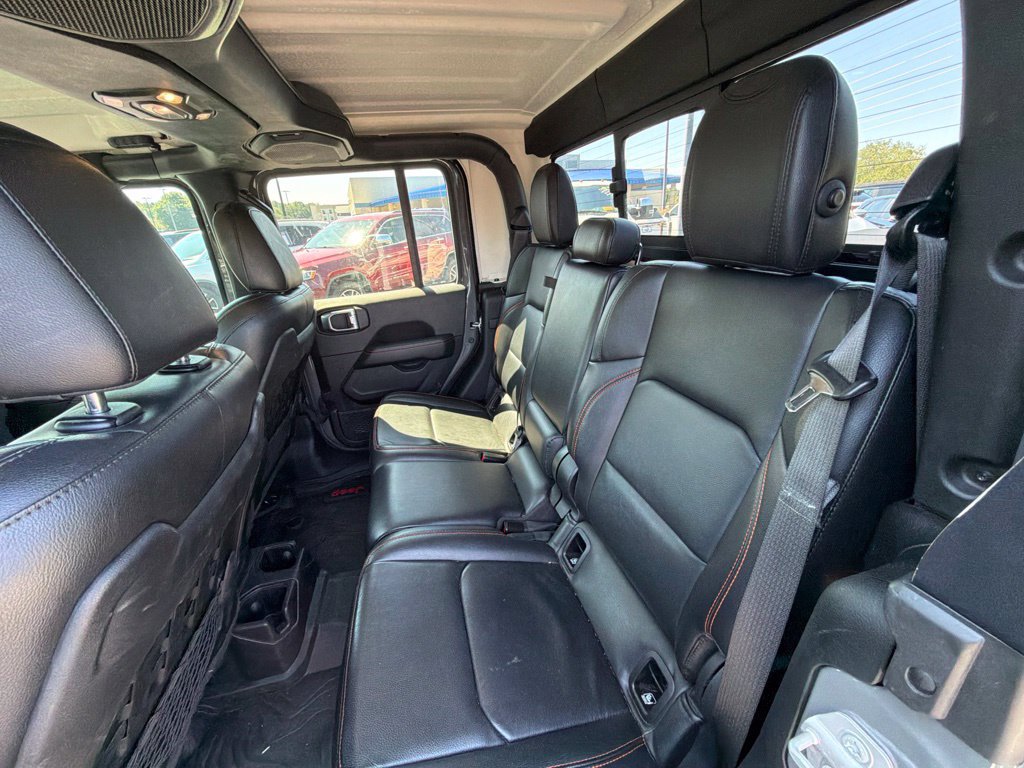 Used 2021 Jeep Gladiator Mojave AWD/4WD image 9