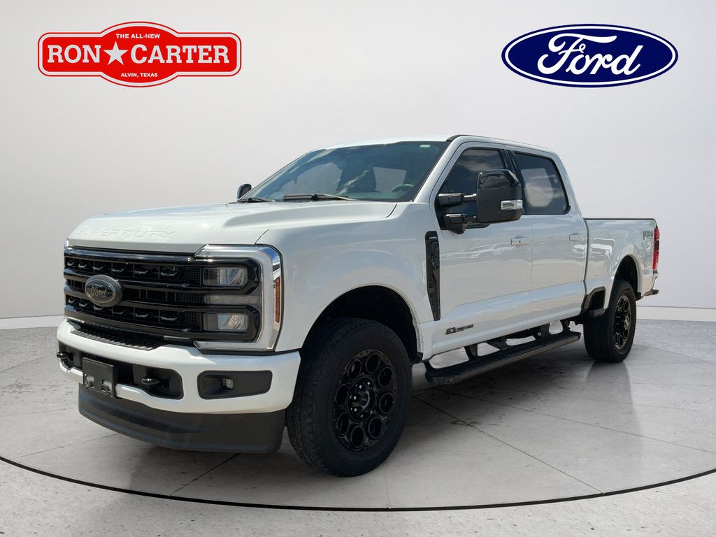 Used 2024 Ford F250 Lariat w/ Black Appearance Package AWD/4WD image 4