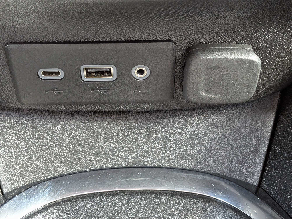 Certified 2025 Chevrolet Malibu LT FWD image 19