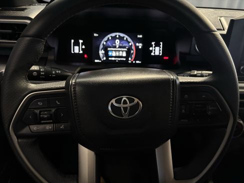 Certified 2025 Toyota 4Runner SR5 image 22