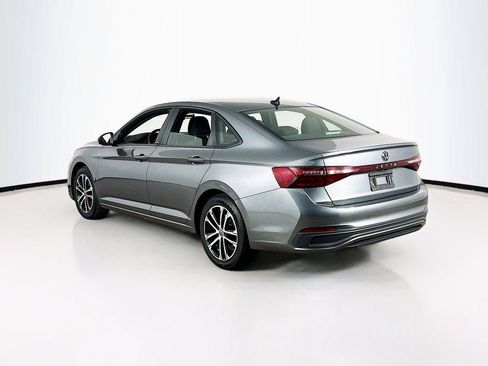 Certified 2025 Volkswagen Jetta Sport FWD image 7