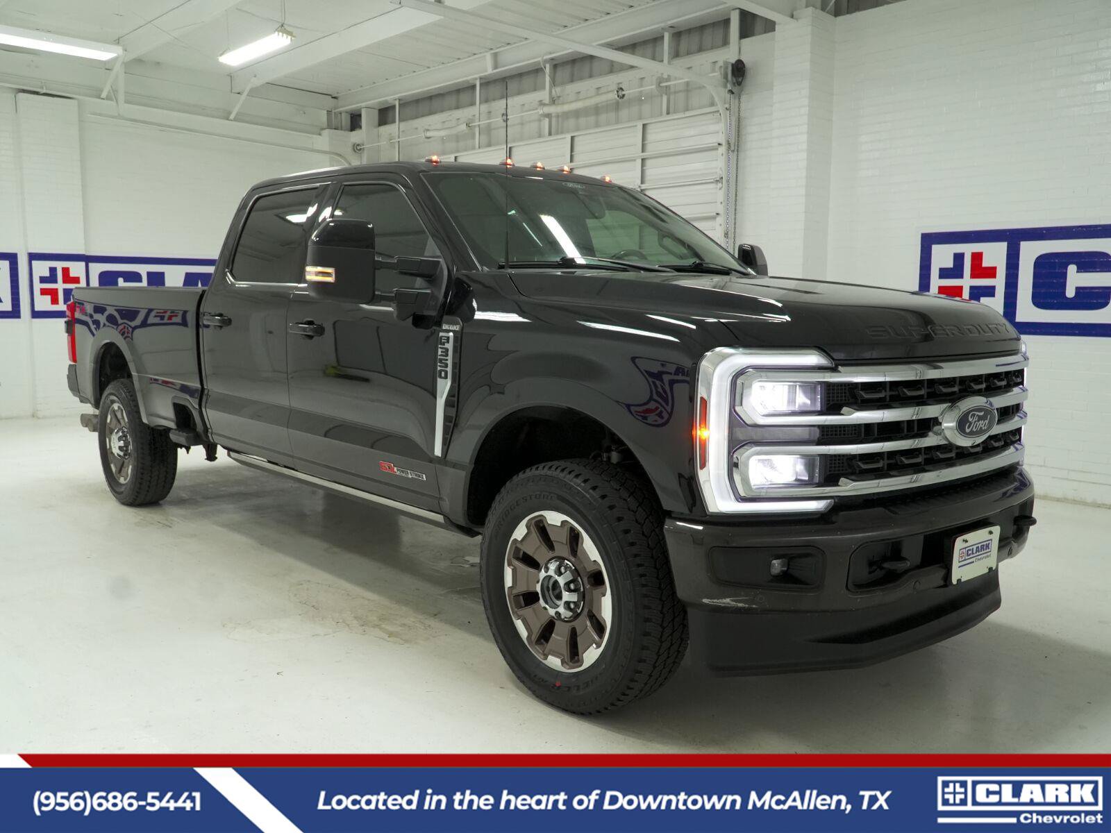 Used 2024 Ford F350 King Ranch AWD/4WD image 3