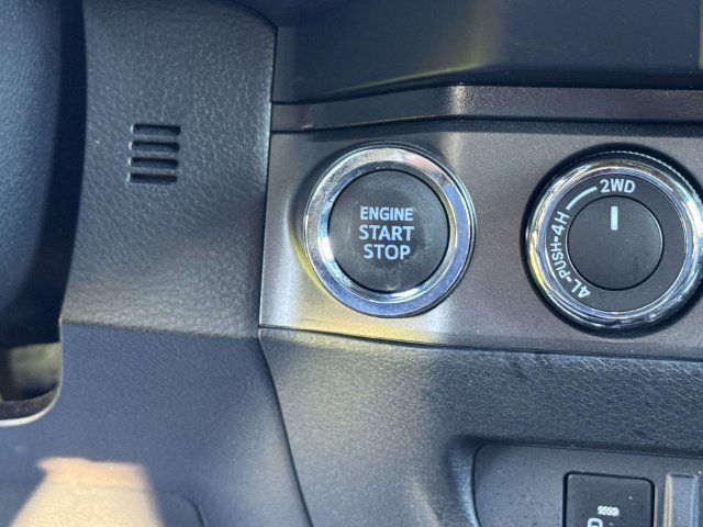 Used 2023 Toyota Tacoma TRD Off-Road w/ Technology Package AWD/4WD image 24