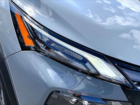 New 2026 Nissan Rogue SV FWD image 13