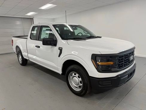 New 2026 Ford F150 XL image 3