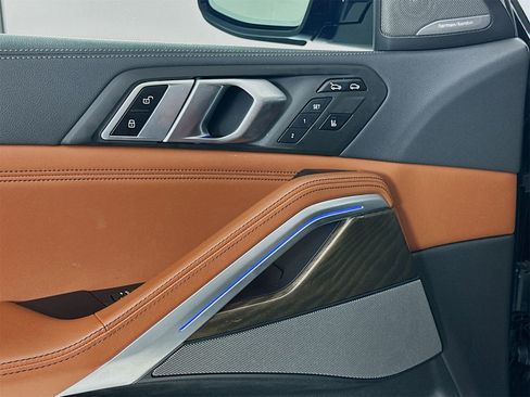 Used 2022 BMW X6 M50i w/ Executive Package image 18