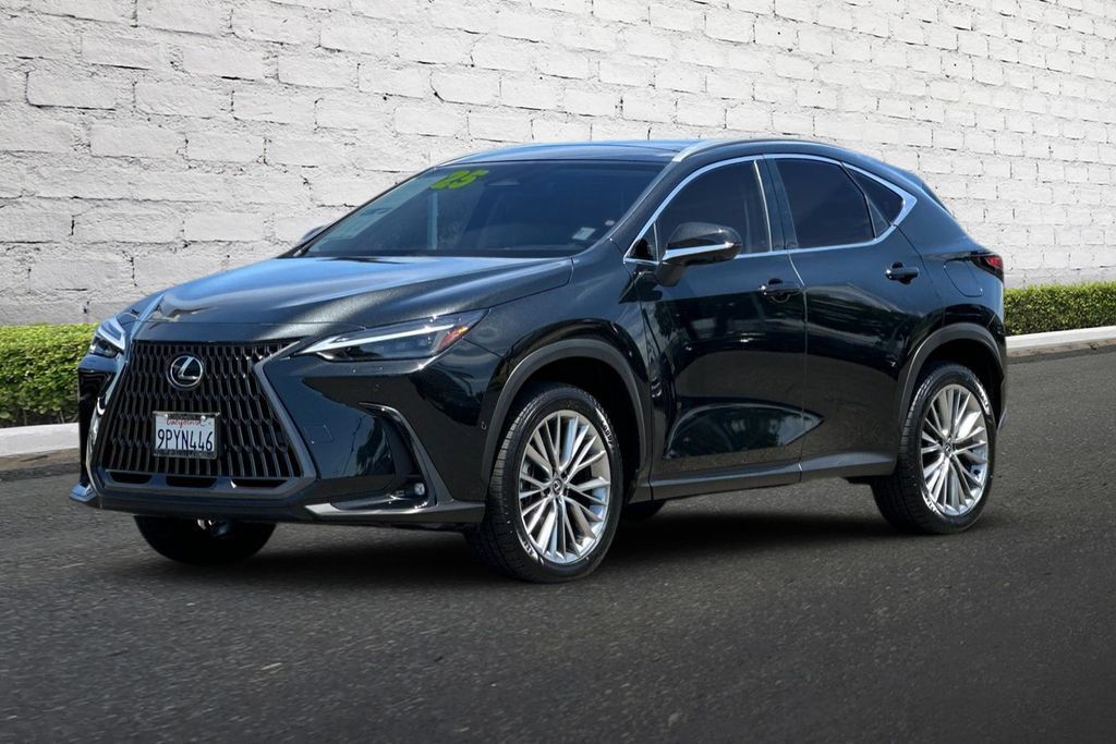 Used 2025 Lexus NX 350h AWD w/ Accessory Package (2T) image 8