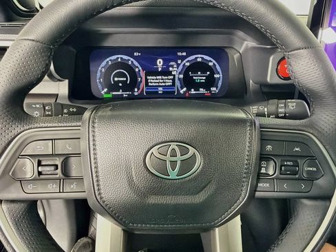 New 2026 Toyota 4Runner TRD Off-Road Premium AWD/4WD image 15