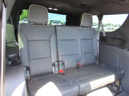Certified 2024 Chevrolet Suburban Premier AWD/4WD image 26