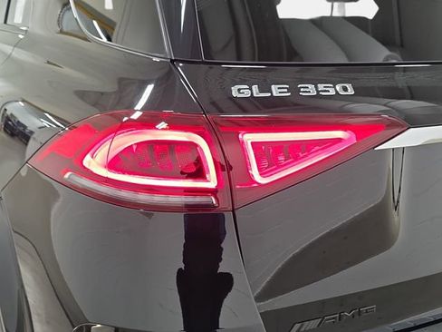 Used 2023 Mercedes-Benz GLE 350 4MATIC w/ AMG Line Exterior image 33