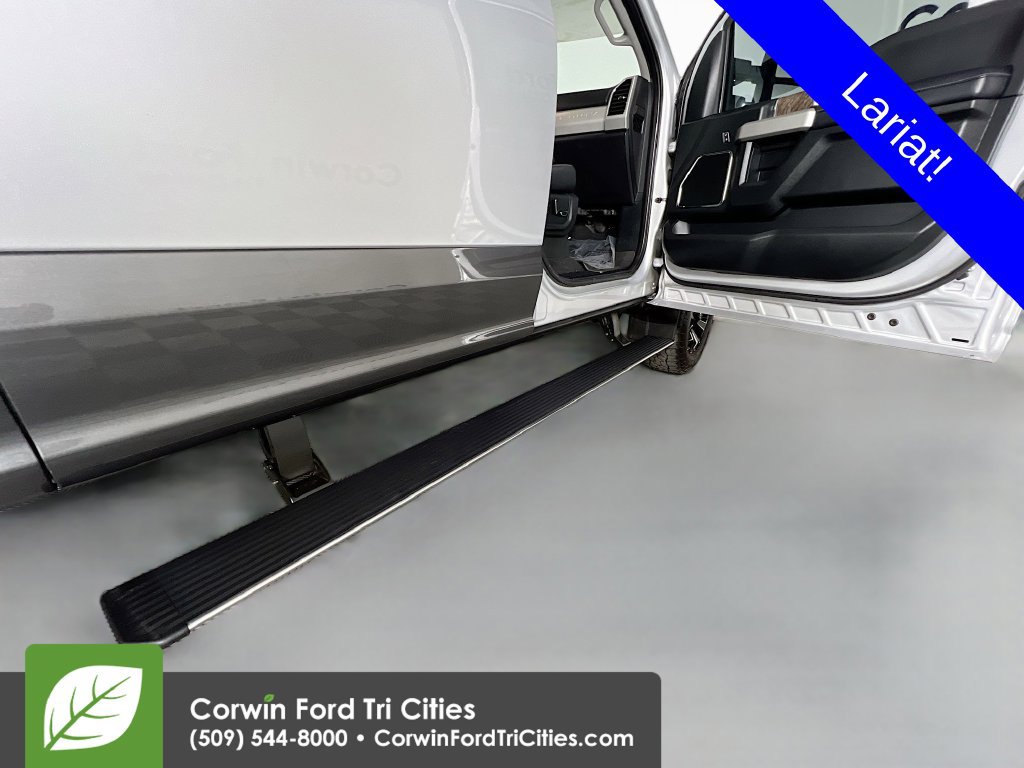 Used 2019 Ford F250 Lariat w/ Lariat Ultimate Package AWD/4WD image 32