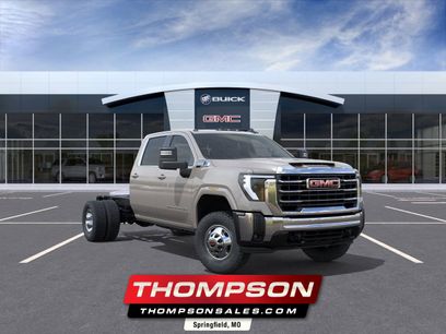 New 2026 GMC Sierra 3500 SLE w/ SLE Convenience Package