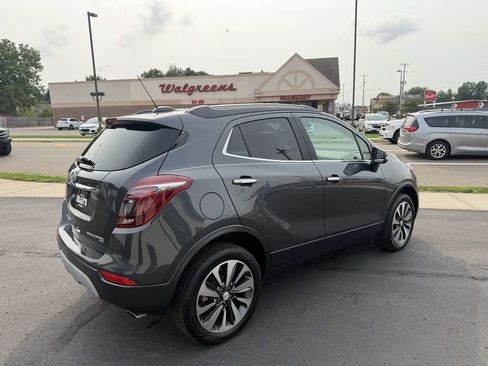 Used 2018 Buick Encore Essence AWD/4WD image 5