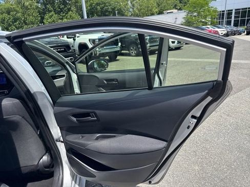 Used 2023 Toyota Corolla LE w/ Carpet Mat Package (TMS) FWD image 35