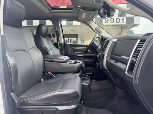 Used 2016 RAM 1500 Laramie w/ Convenience Group AWD/4WD image 26