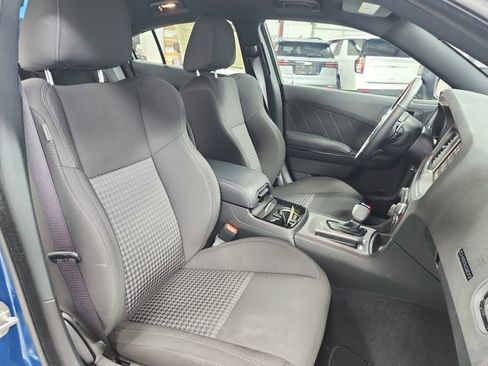 Used 2023 Dodge Charger R/T w/ Blacktop Package RWD image 38