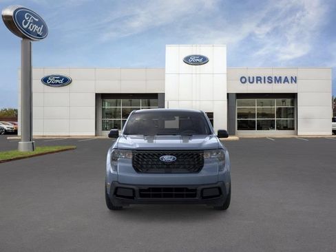 New 2026 Ford Maverick XLT w/ Equipment Group 301A AWD/4WD image 2