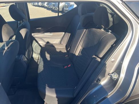 Used 2022 Nissan Kicks SV image 29