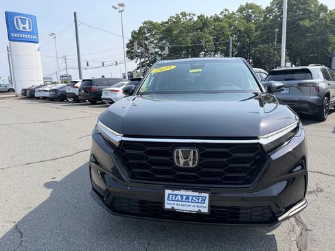 Used 2025 Honda CR-V LX image 8