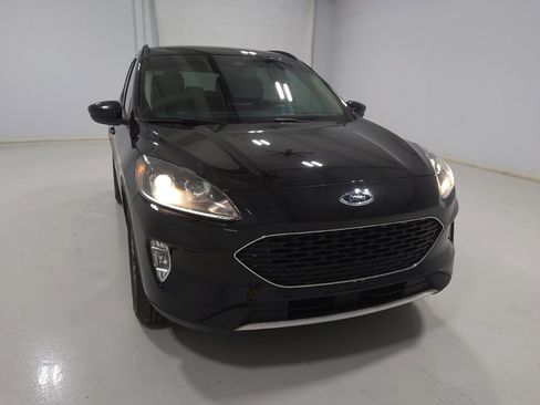 Used 2020 Ford Escape SEL AWD/4WD image 14