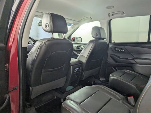 Used 2019 Chevrolet Traverse LT w/ LPO, Cargo Package image 16