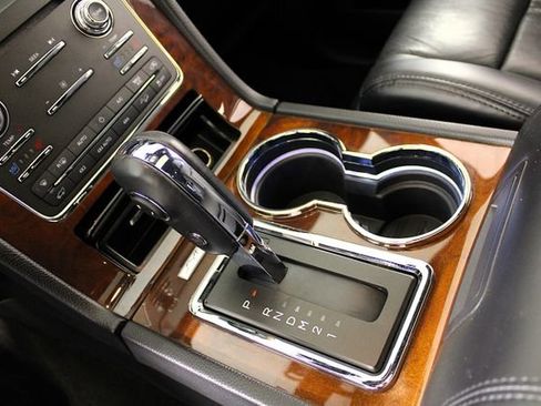 Used 2016 Lincoln Navigator Select image 15