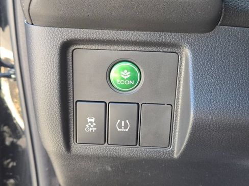 Used 2022 Honda HR-V LX image 31