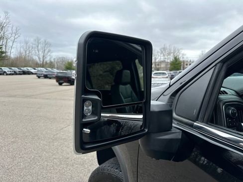 Used 2023 Chevrolet Silverado 3500 High Country w/ Z71 Off-Road Package AWD/4WD image 17