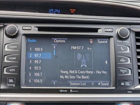 Used 2015 Toyota Highlander Limited Platinum AWD/4WD image 14