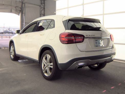 Used 2019 Mercedes-Benz GLA 250 w/ Convenience Package image 3