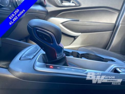 Used 2024 Chevrolet Trax RS w/ Driver Confidence Package image 21