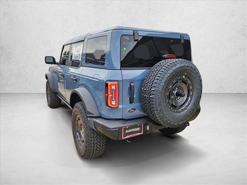 New 2025 Ford Bronco Badlands image 9