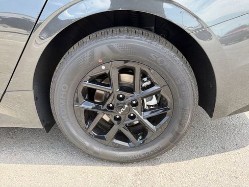 New 2026 Kia K5 LXS FWD image 25